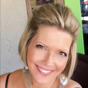 Meet your Posher, Jenni